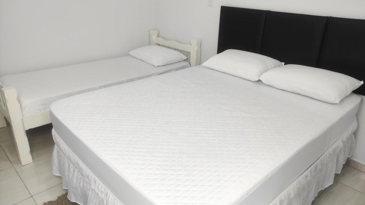 Mar Dos Sonhos Suites Ubatuba Bagian luar foto